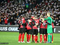 kaiyun-包含索肖惨败摩纳哥，高居法甲联赛第三位的词条